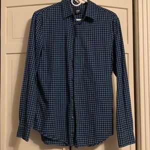 H&M college shirt